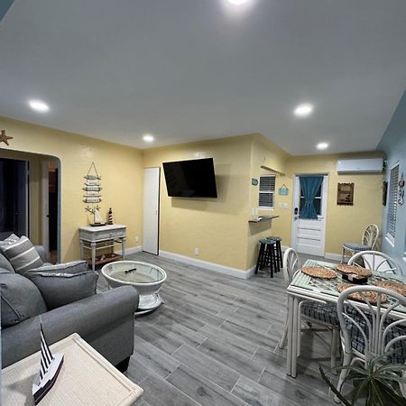 Gorgeous Beach Condo San Petersburgo Exterior foto